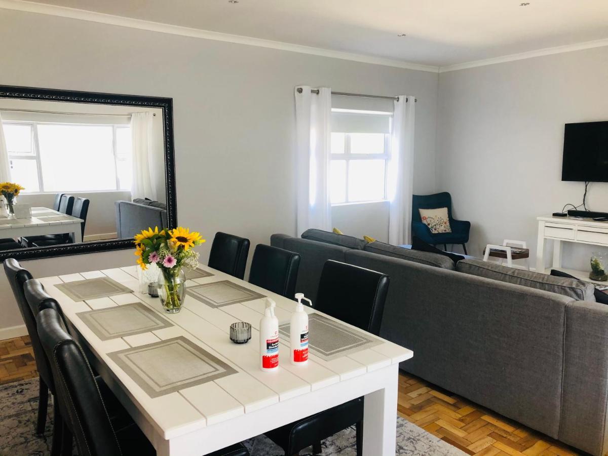 Wave N' Sea Villa Langebaan Luaran gambar